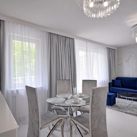 Crystal Apartament 80M Od Plazy, Przy Latarni Morskiej Kołobrzeg Extérieur photo