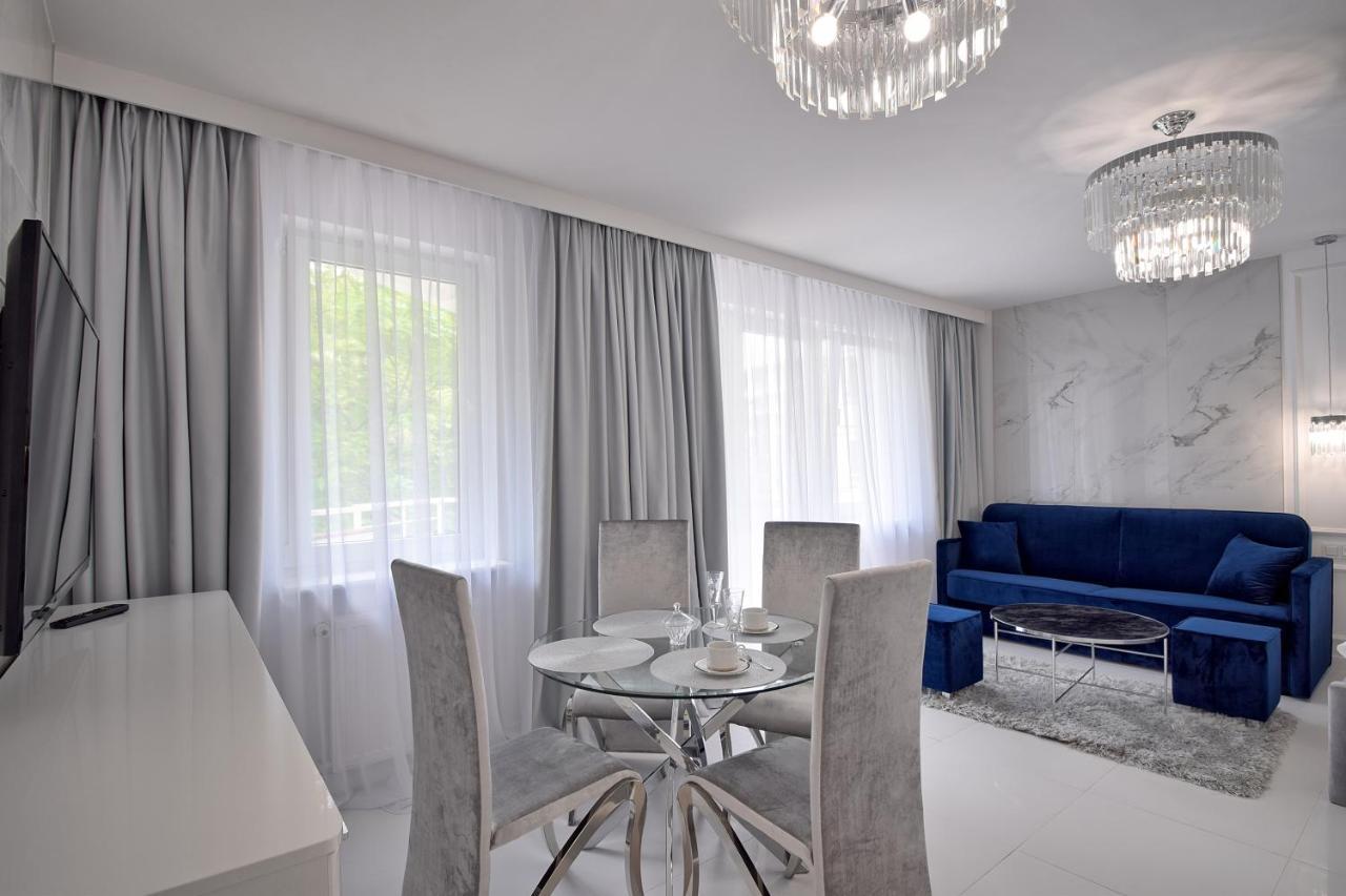 Crystal Apartament 80M Od Plazy, Przy Latarni Morskiej Kołobrzeg Extérieur photo